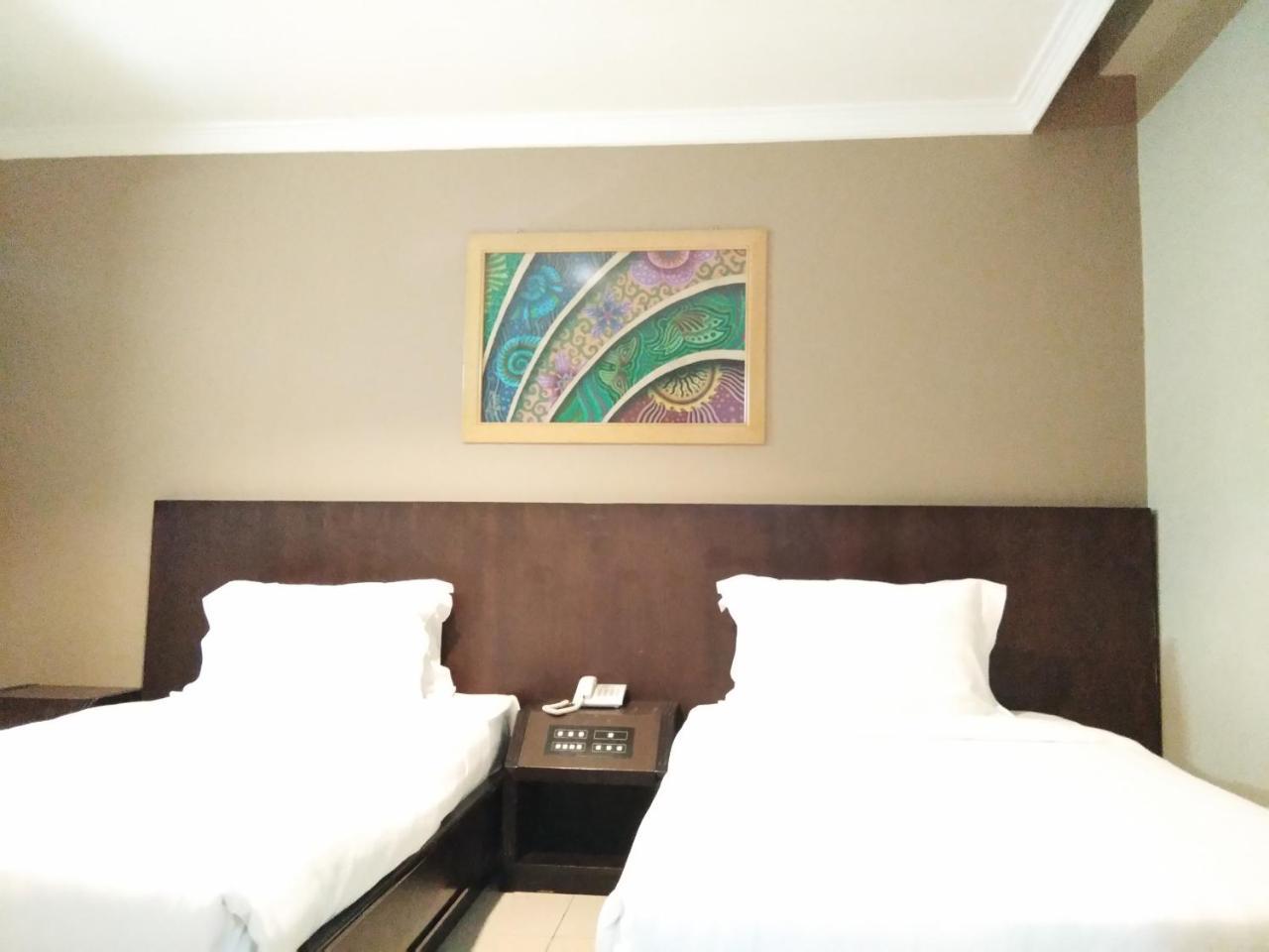 Kinabalu Daya Hotel Кота-Кінабалу Екстер'єр фото